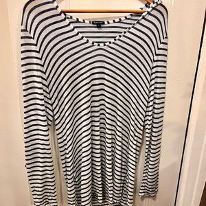 Splendid coverup hoodie in white with blue stripes. Tag removed but never used.